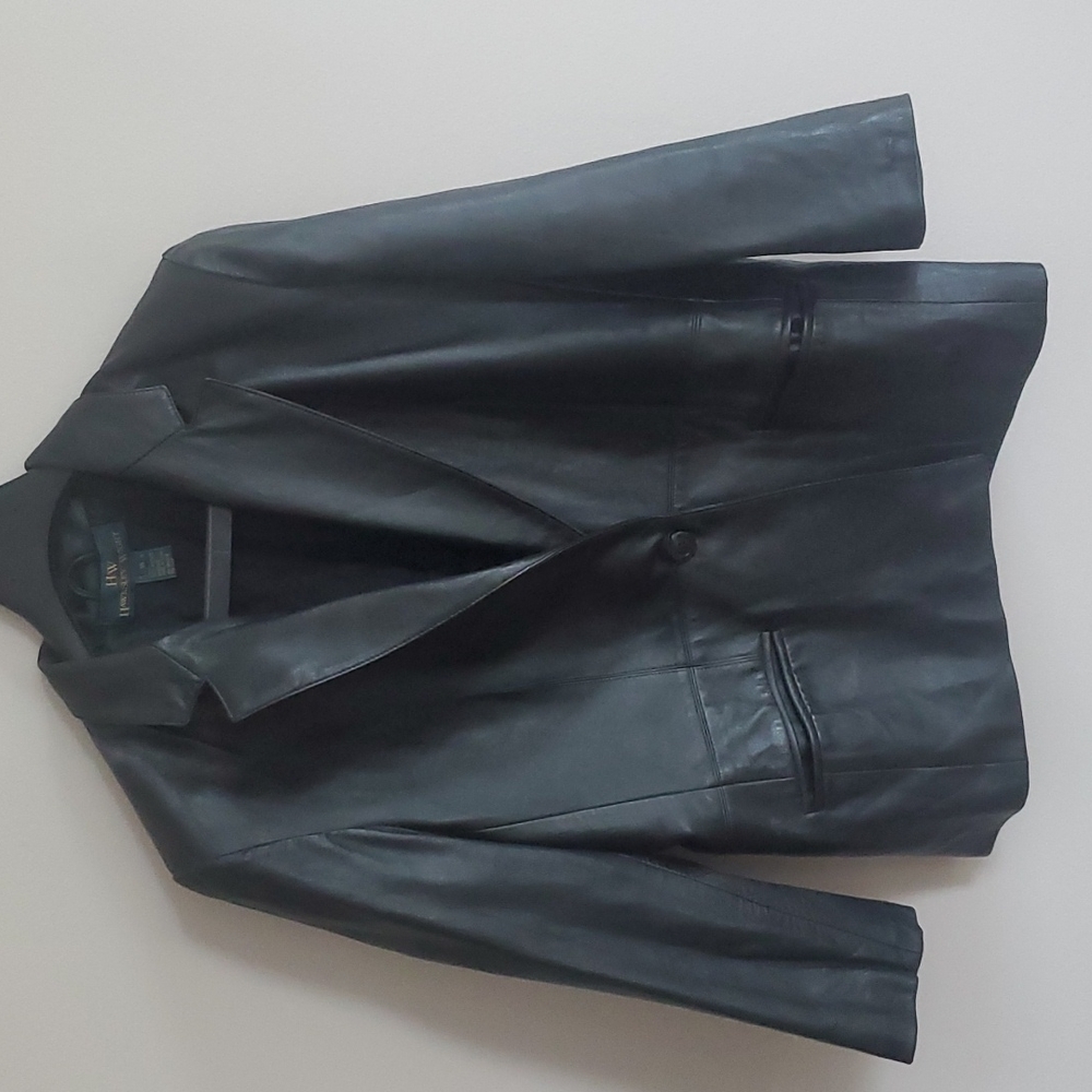 HAWKSEY & WIGHT size 14 black leather jacket